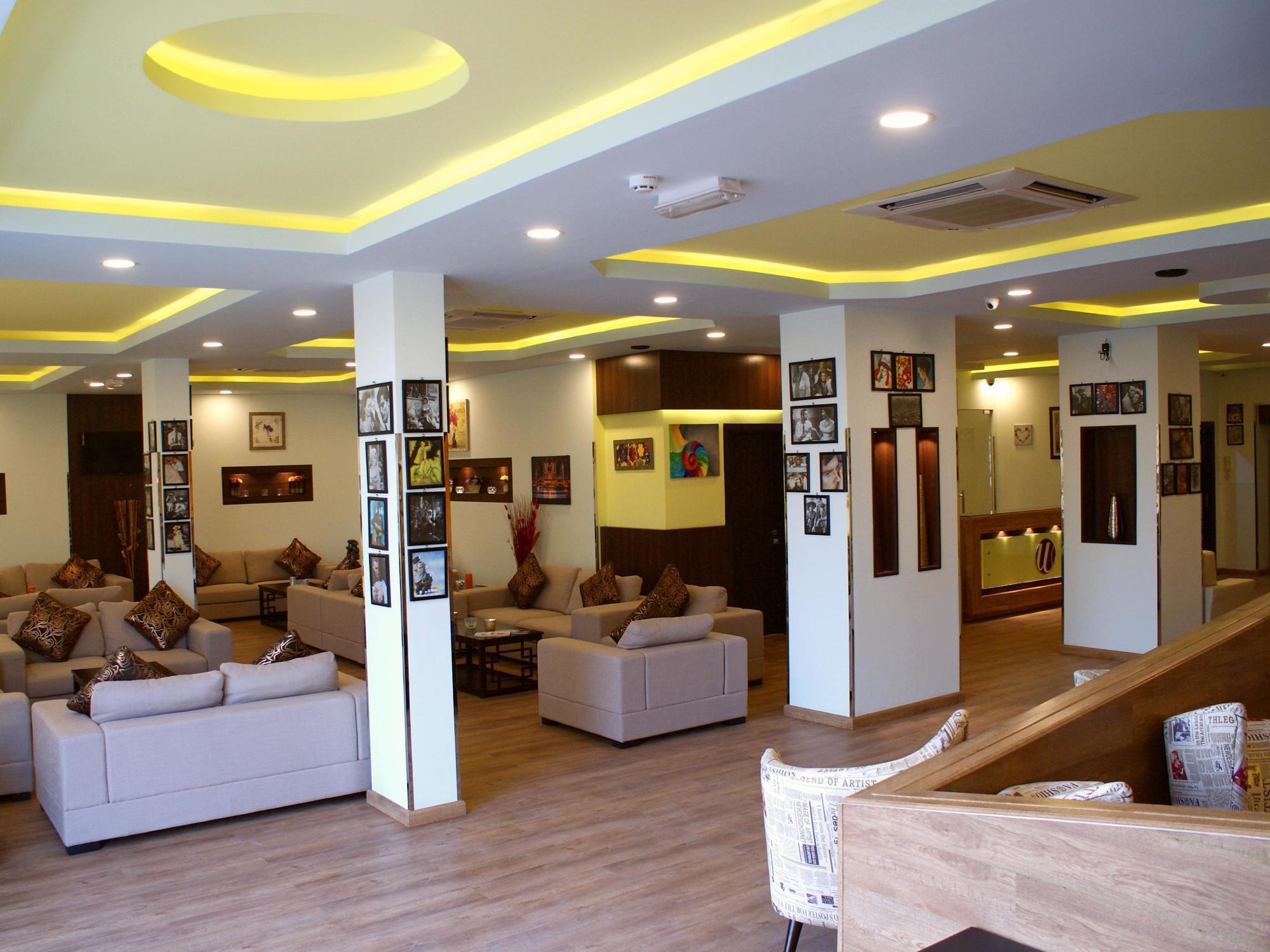 Weekend Hotel & Apartments Maskat Dış mekan fotoğraf