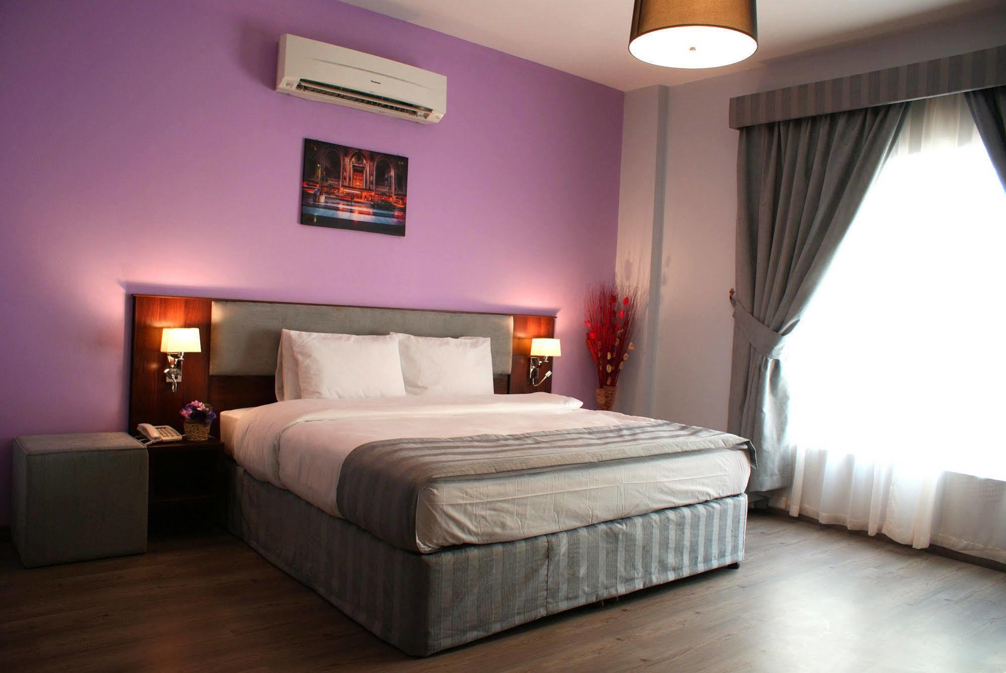 Weekend Hotel & Apartments Maskat Dış mekan fotoğraf